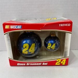 Jeff Gordon #24 Collectable 2005 NASCAR Blue and Yellow Glass Ornament Set